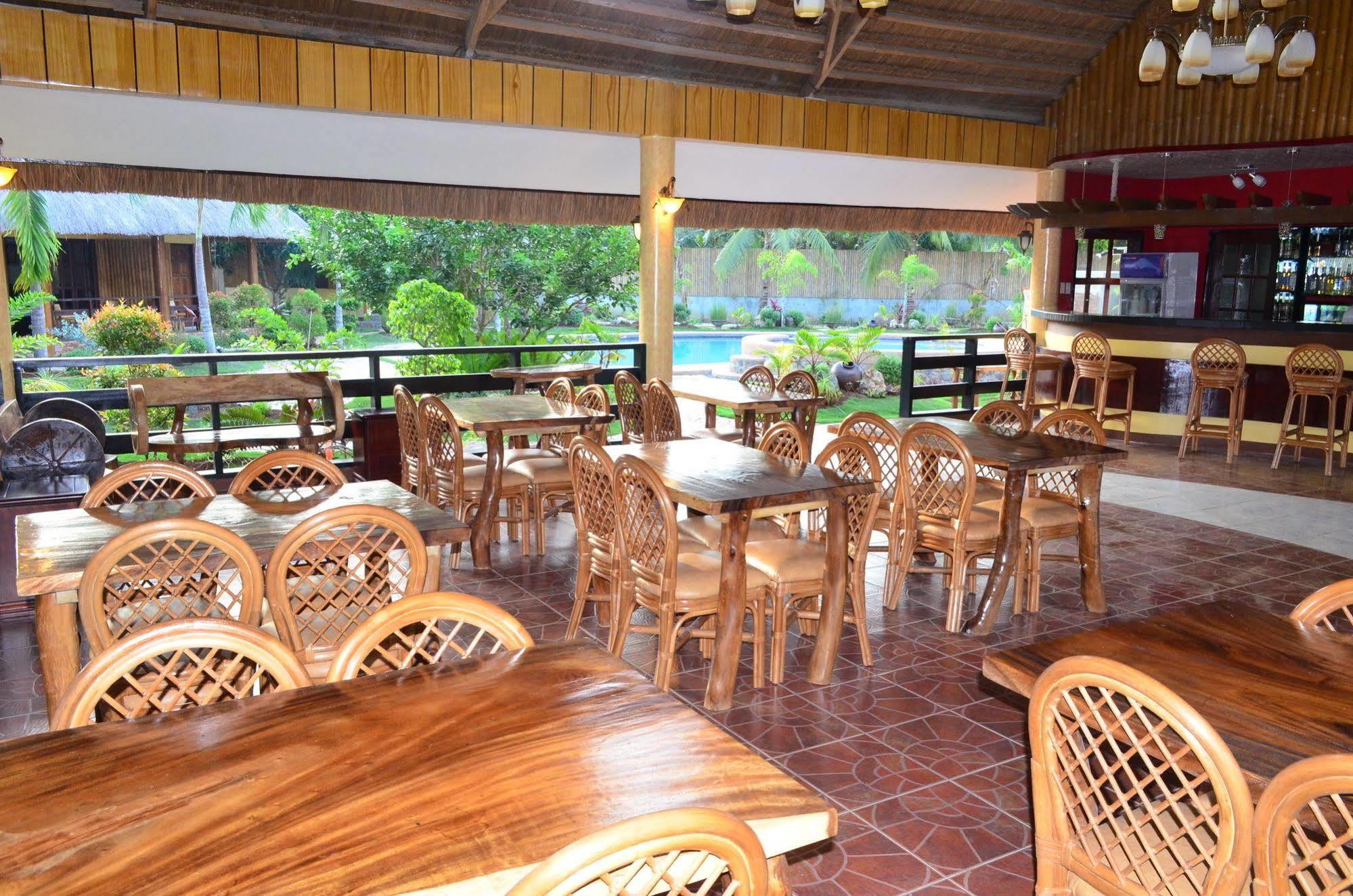 Veraneante Resort Panglao Exterior photo